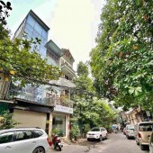 (SÁT MẶT PHỐ, Ô TÔ, MẶT NGÕ) Bán gấp nhà HUỲNH THÚC KHÁNG, Đống Đa, 55m 5T mt 5m