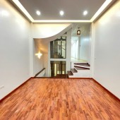 Cực hiếm! Bán nhà Nguyễn Đình Chiểu, 44m2, 6 tầng thang máy, mặt tiền 3.8m, chỉ 12.3 tỉ, KD online