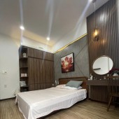 Bán nhà 3 tầng 3 mê kiệt Ô TÔ Nguyễn Như Hạnh - Sát đường chính