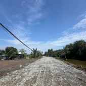 Cần bán  lô đất thổ vườn cực đẹp đường  đá xanh 6m xe tải vi vu 2000m2.có 200m2 thổ cư
