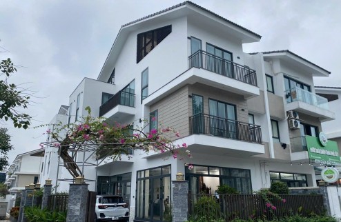 (LÔ GÓC) Bán BT KĐT Mỹ Đình 170mx4T oto tránh vỉa hè KD VP cafe 45 tỷ view vườn hoa Hàm Nghi