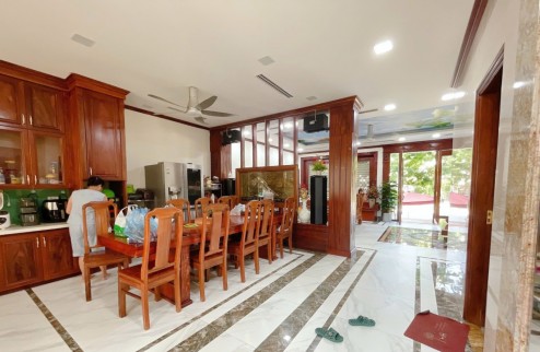 Nguyễn Đình Chiểu, 93m², giá 26 tỷ, Hai Bà Trưng