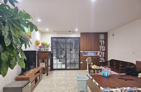 Nhà phân lô Lãng Yên - Hai Bà Trưng - Giá 7  tỷ, 30m², 5 tầng