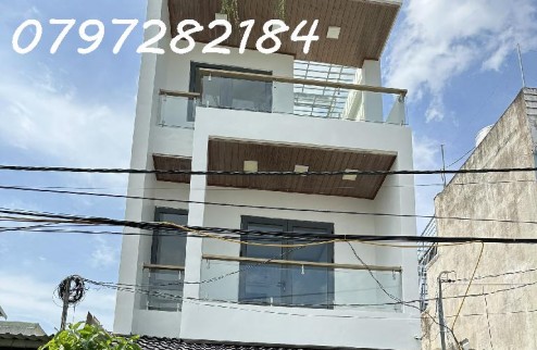 NHÀ MỚI ĐẸP  Ở NGAY - NỘI THẤT CAO CẤP - HẺM XE HƠI -LONG TRƯỜNG -3 TẦNG -3PN- Q9