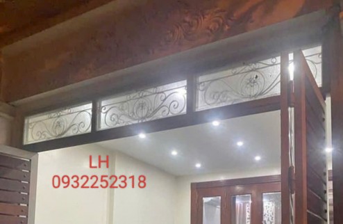 Cần bán gấp nhà Bát Khối, Long Biên, 46m², gara ô tô, ngõ ô tô tránh, giá hấp dẫn nhỉnh 6 tỷ