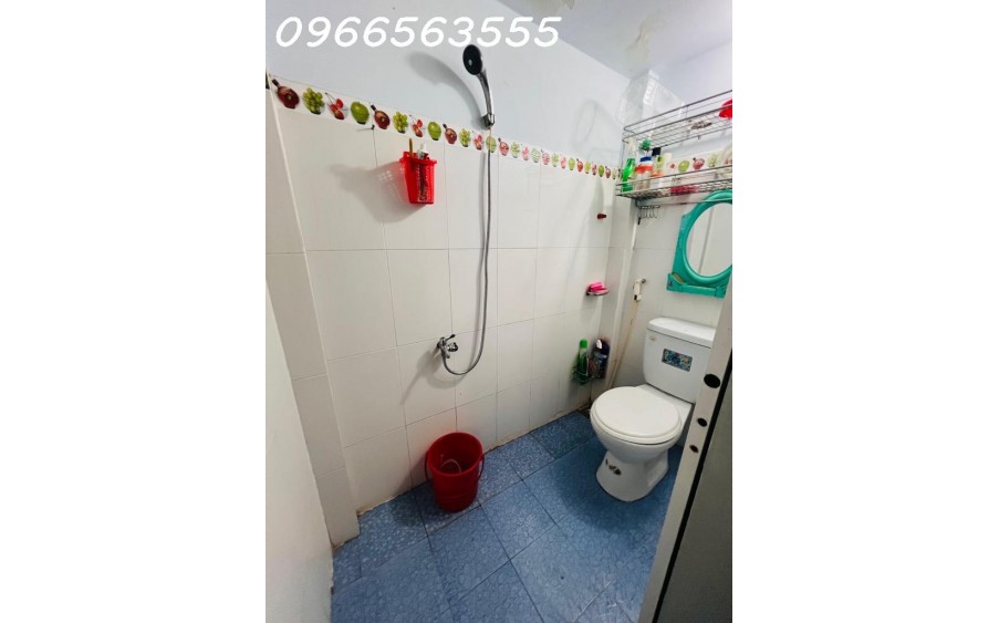 Tôn đản,Quận 4- 23m2 - 3 tầng - 2 PN- nhà đẹp, Giá bán 2 tỷ hơn tl