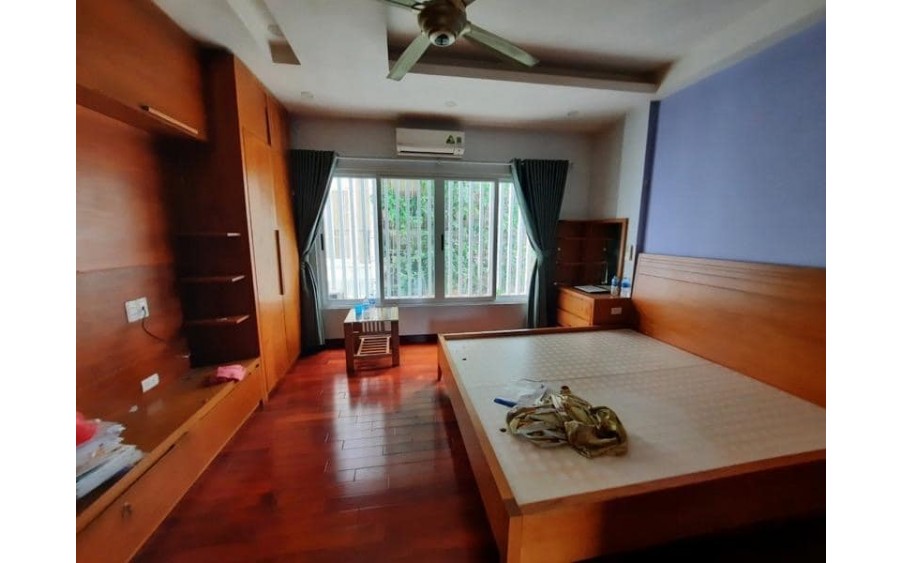 BÁN NHÀ MP HOÀNG HOA THÁM DT 54M  4 TÂNG MT 3.6M GIÁ  17.9 tỷ BA ĐÌNH