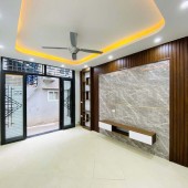 Bán nhà dân xây tặng full nội thất phố Ngô Thì Sỹ Vạn Phúc Hà Đông 35m2 giá 5,7 tỷ