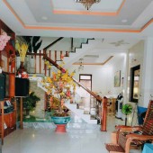 Bán nhà 1 trệt 2 lầu đúc kiên cố. Nhà thiết kế như biệt thự  tại Diên Phú- Diên Khánh