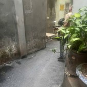 Bán đất tặng nhà 66m2 ,mt 5,5m mà chưa tới 125tr/m tại giữa trung tâm thủ đô. Tại Đống Đa - HN. không mua căn này thì mua căn nào . Đầu tư hay mua ở