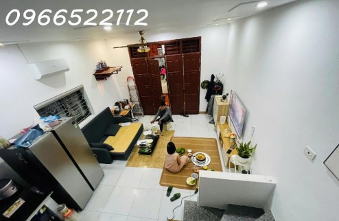 Bán Nhà Phúc Lợi - 32m², Giá 4.25 Tỷ, Gần Vinhome Riverside