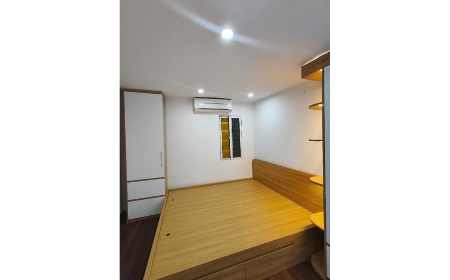 Bán nhà 2 tầng, 26m², ngõ Trương Định, Thịnh Liệt, Hoàng Mai - 1.65 tỷ sổ chung