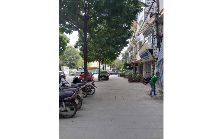 Bán nhà 43m², 7 tầng, phố Dương Khuê, Mai Dịch, 21 tỷ, thang máy, kinh doanh