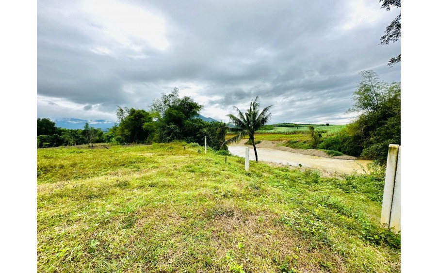 Bán 04 lô đất View Sông Siêu Đẹp - Trung Tâm xã Khánh Bình - Khánh Vĩnh. Giá từ 450 triệu/lô