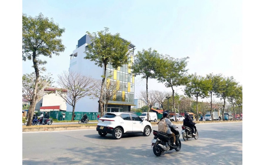 CHO THUÊ SÀN TẦNG 1, TẦNG 2- 300M2 KINH DOANH 2 MT RỘNG 20M, PHỐ TRỊNH VĂN BÔ