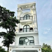 - Nhà Phố Thông Minh, Khu Dân Cư Gia Long, 80m2, 5 Tầng, Tặng toàn bộ nội thất, 1368 Lê Văn Lương, Phước Kiển Nhà Bè-Giá 9 tỷ 5