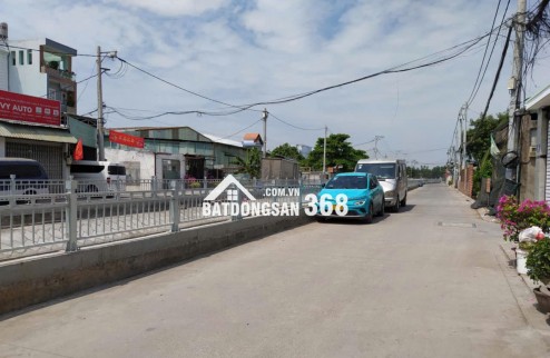 Bán Nhà mới NGON 121m2, 4 tầng, 7PN mặt tiền KD Thạnh Lộc gần Chợ Cầu Đồng
