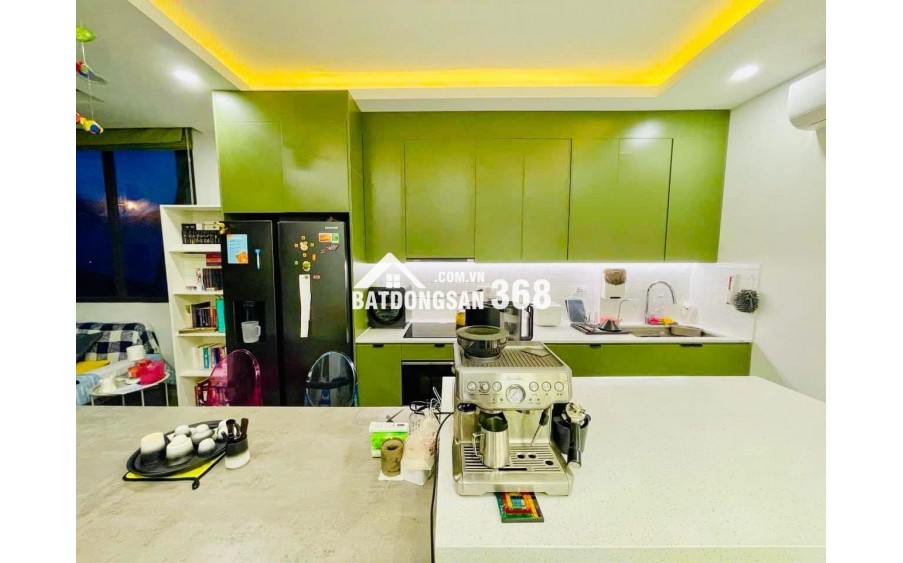 PHÂN LÔ CẦU GIẤY - OTO VÀO NHÀ - KINH DOANH - 50M RA PHỐ - 50M*7T - THANG MÁY - 17.9 TỶ