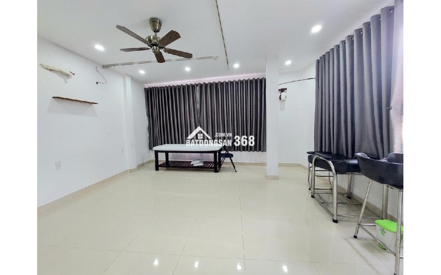 [Đảm bảo lợi nhuận] NHÀ 4 TẦNG BTCT, 5 PHÒNG NGỦ, RỘNG 4M, HẺM 1/ - MUA CHỈ VỚI 5 TỶ XX