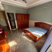 BÁN NHÀ 2 TẦNG, 90M2, 8 PHÒNG NGỦ, QUẬN 7 - GIÁ 8.9 TỶ - VỊ TRÍ VÀNG, SỔ ĐỎ CHÍNH CHỦ
