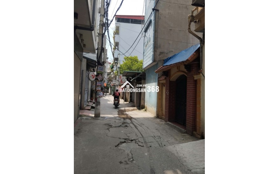Bán nhà Tân Mai – Hoàng Mai, DT 38m, nhà cấp 4, gần ngõ ô tô, kinh doanh