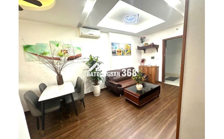 Cần bán căn hộ chung cư Kim Giang diện tích 65,1 m2, giá 3 tỷ