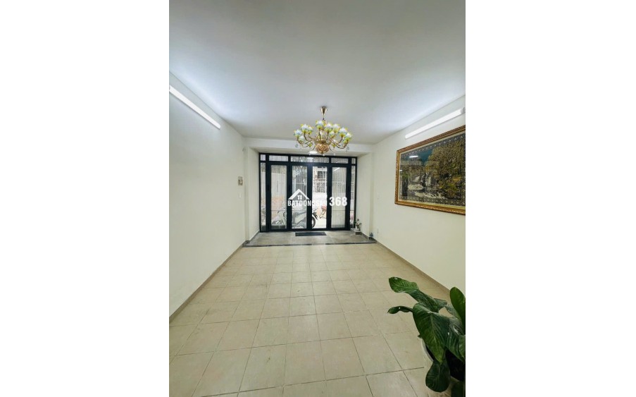 Bán Nhà HXH Đường Cách Mạng Tháng Tám, P.12, Q.10. Diện tích 3.8m x 9m, Giá Chỉ 6.1 Tỷ
