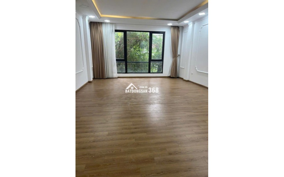 BÁN NHÀ LẠC LONG QUÂN  -  7 TẦNG THANG MÁY    -  MT 5M  -  OTO TRÁNH  -  GẦN PHỐ  -  KINH DOANH ĐỈNH