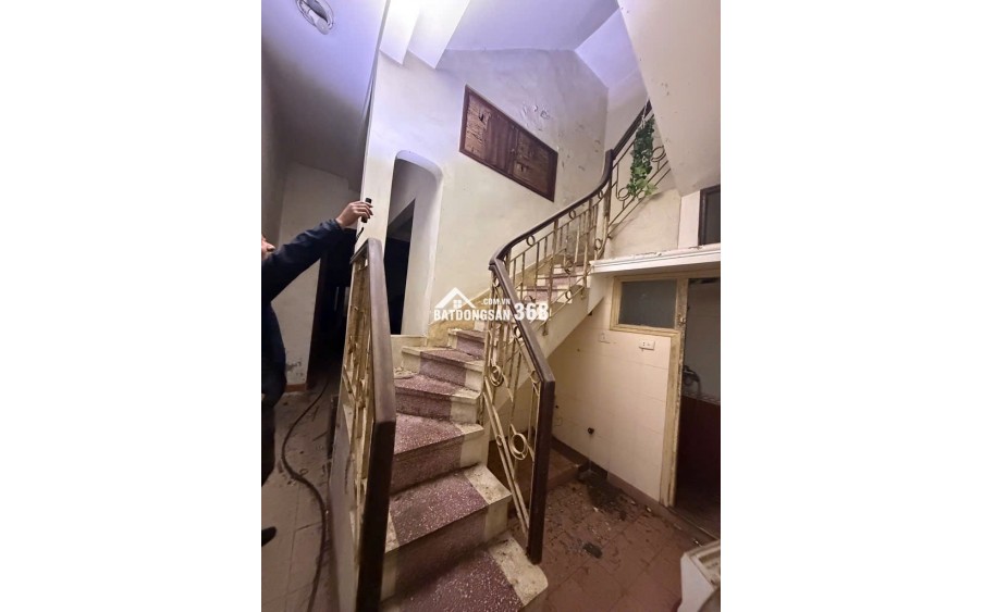 Bán nhà Phân Lô Bách khoa 115m vỉa hè 5m, ô tô tránh, kinh doanh sầm uất