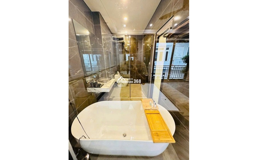 Bán nhà Nguyễn Văn Cừ 45m2 - 5 tầng - gara ô tô - view thoáng - an sinh đẳng cấp - giá nhỉnh 11 tỷ