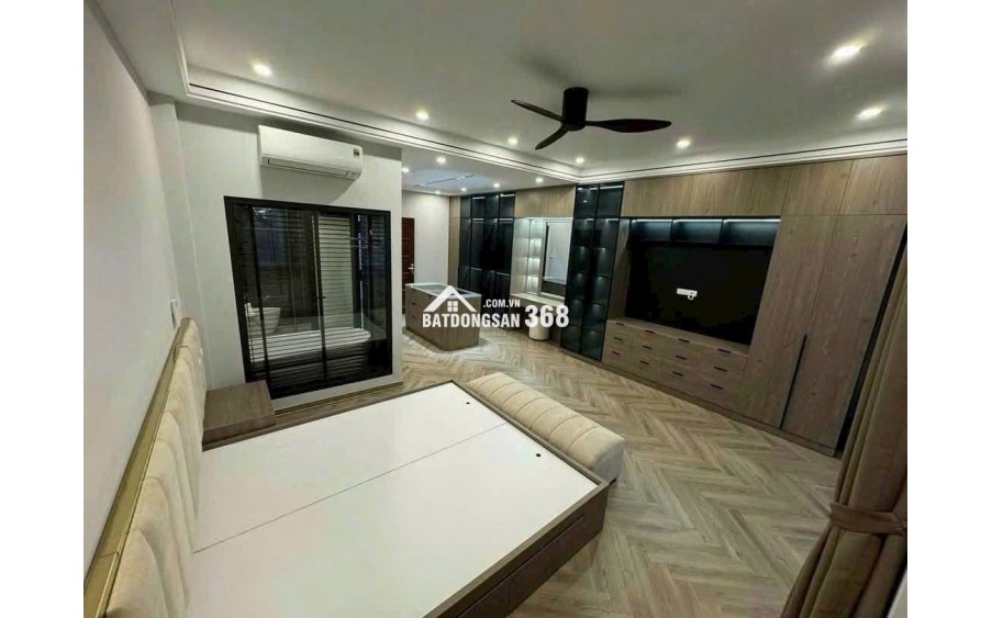 Bán nhà Nguyễn Văn Cừ 45m2 - 5 tầng - gara ô tô - view thoáng - an sinh đẳng cấp - giá nhỉnh 11 tỷ