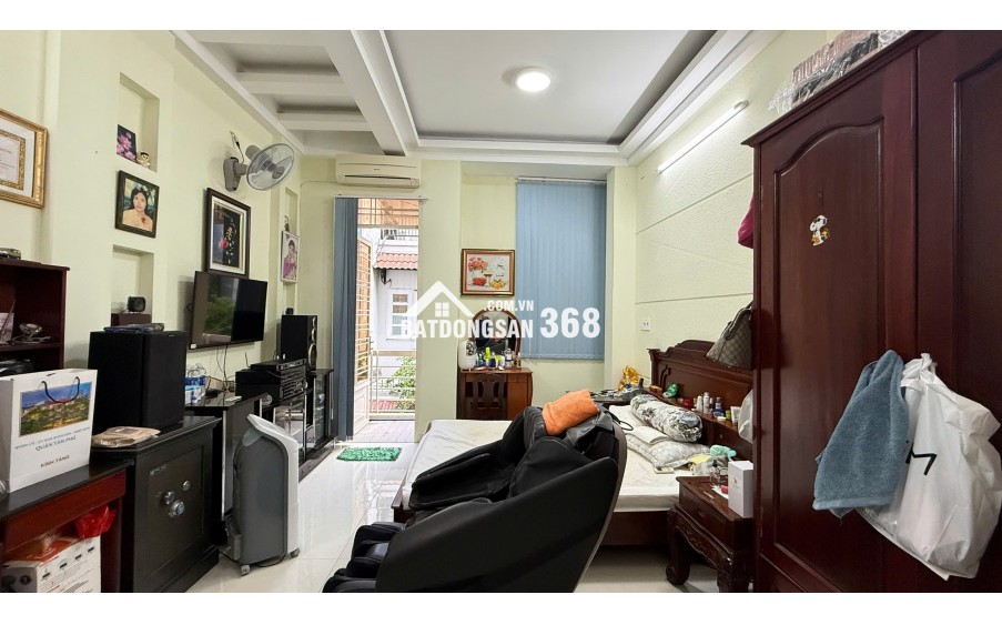 TÂN KỲ TÂN QUÝ  DT: 60M2 ( 4 X 16 ) 4 TẦNG - 4PN - HẺM XE HƠI - SỔ VUÔNG VỨC - HOÀN CÔNG ĐẦY ĐỦ