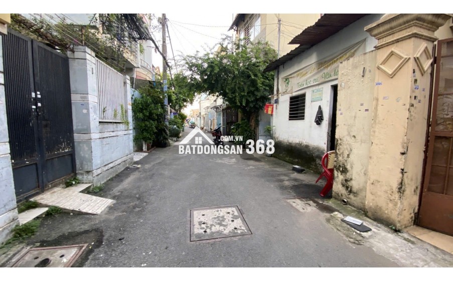 GẦN LÊ TRỌNG TẤN DT: 116m2 - HẺM  XE HƠI - PHÙ HỢP XÂY CHDV.