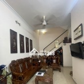 Bán nhà Tân Mai - Hoàng Mai, D T47m x 4 tầng, ô tô tránh, vỉa hè, kinh doanh đẹp