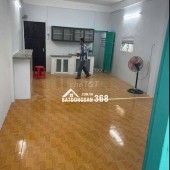 Bán căn hộ tập thể tầng 4 mặt tiền đường Lê Văn Sỹ Q. Tân Bình