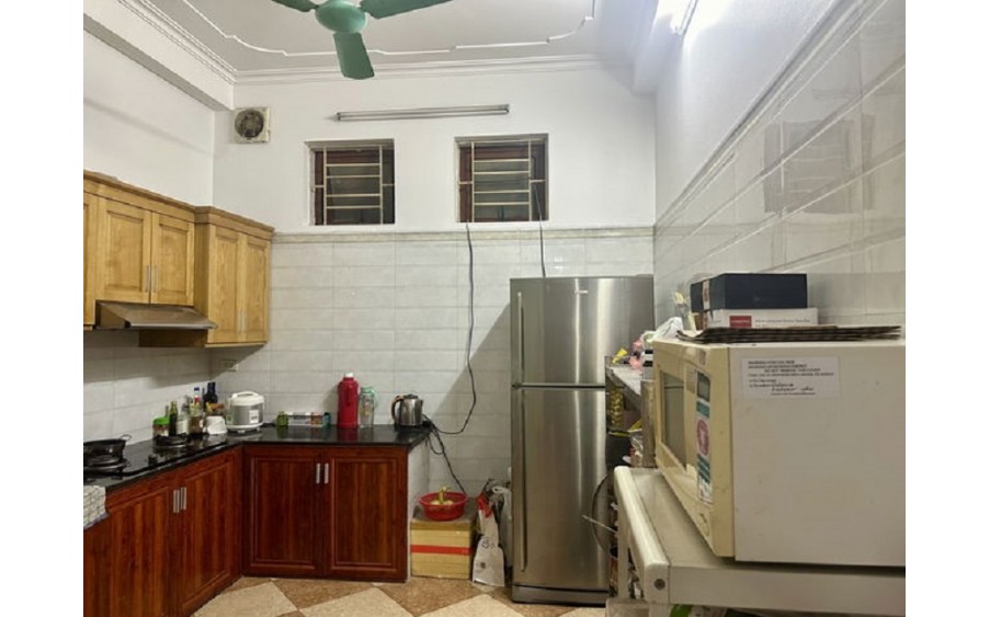 Bán nhà Định Công Thượng, DT 48m x 5 tầng, ô tô tránh, trung tâm phố Định Công