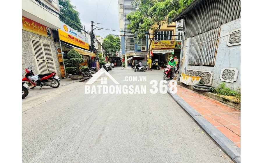 Mặt phố Kinh Doanh TT Cầu Giấy – 5 tầng58m2 – Oto tránh – Thang Máy chờ – Nhỉnh 20tỷ