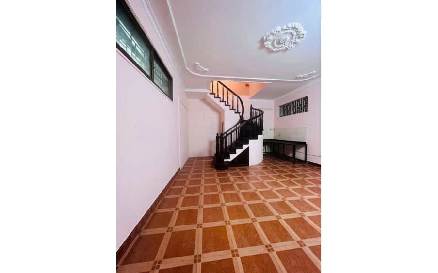 Lô góc ngõ ba gác tránh Trương Định 57m2 x 4 tầng. Gần phố, kinh doanh