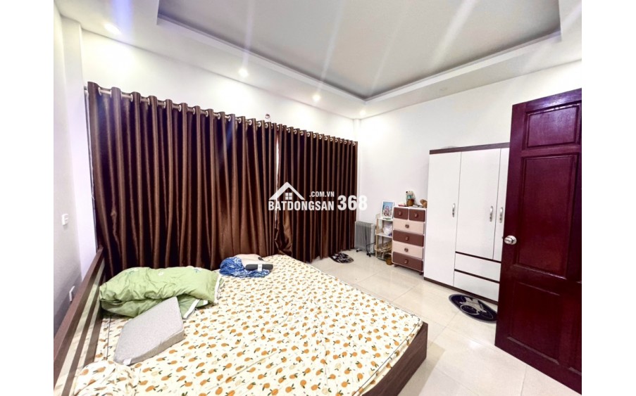 Bán nhà Đẹp thoáng sáng tổ 15 Yên Nghĩa Hà Đông , ngõ thông thoáng 52m2 mặt tiền 4.5m giá rẻ
 nhất khu vực chỉ 4.38 tỷ