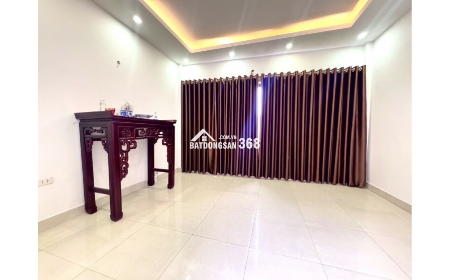 Bán nhà Hoa Hậu Yên Nghĩa Hà Đông mặt tiền lý tưởng 4.5m ngõ ô tô tránh 52m2 tiềm năng
 tăng giá từng ngày chủ thiện trí bán 4.38 Tỷ có thương lượng