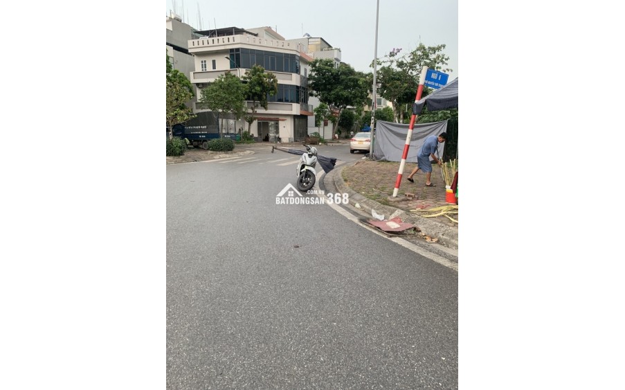 BÁN NHÀ THẠCH BÀN nhỉnh 16 tỷ 60m KHU PHÂN LÔ VỈA HÈ 2 MẶT THOÁNG,LONG BIÊN
