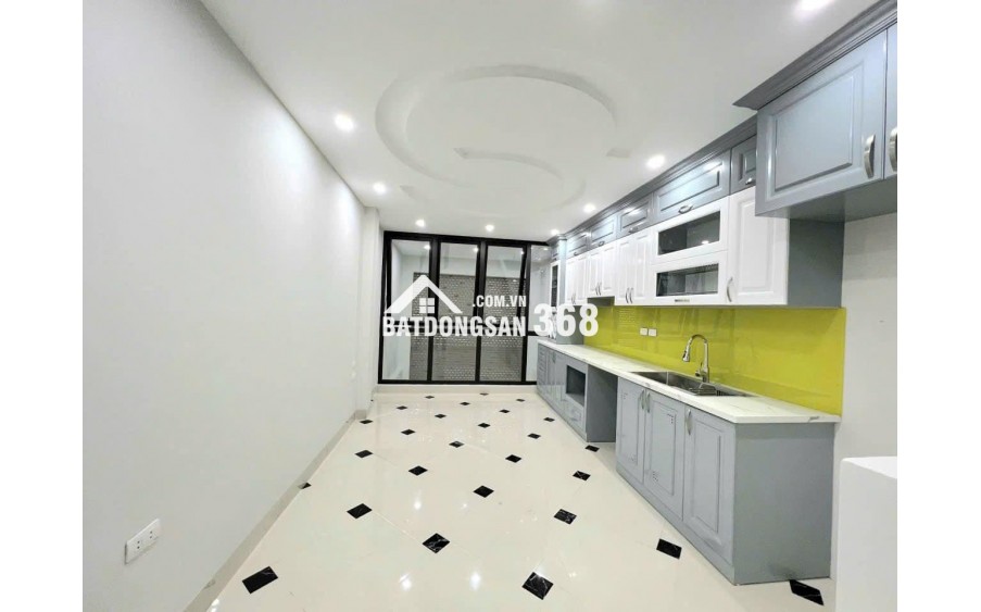 BÁN NHÀ KIM GIANG THANH XUÂN 8.5 TỶ 38M ĐẬP HỘP MỚI ĐẸP 1 CĂN ĐỘC LẬP THANG MÁY 20M Ô TÔ