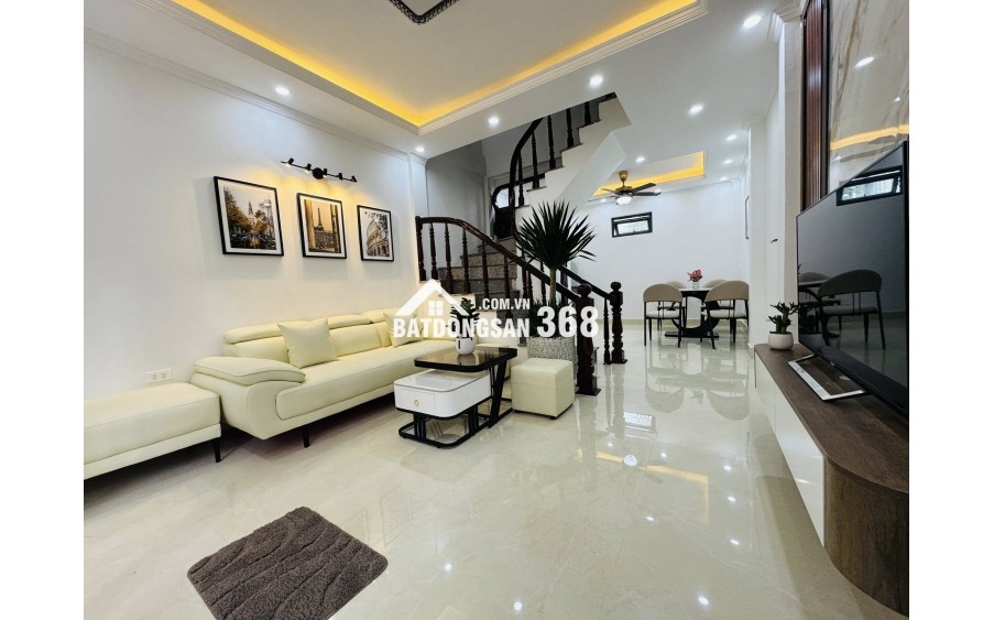 BÁN NHÀ RIÊNG TẠI ĐƯỜNG KIM GIANG, THANH XUÂN 6.8 TỶ 32M 4 TẦNG 2 THOÁNG.