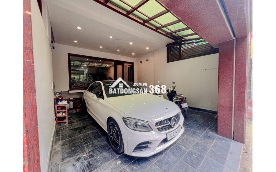 Liền kề VIP Lạc Long Quân - View Hồ – Ô tô vào nhà – 83m² x 6T, MT 5.5m – Thang máy
