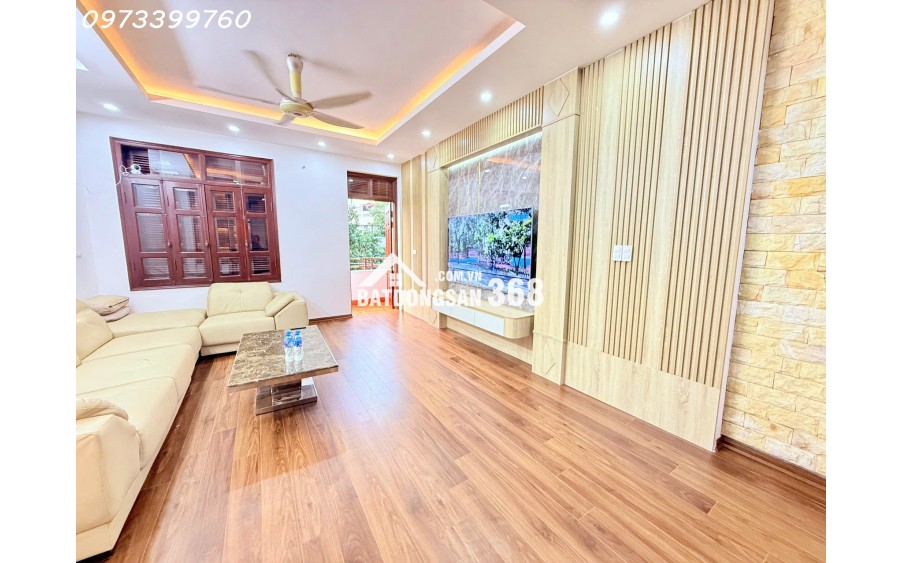 NHÀ VIP TRUNG TÂM HOÀI ĐỨC – 3 MẶT THOÁNG - Ô TÔ 7 CHỖ VÀO NHÀ