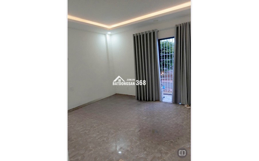 BÁN NHÀ MẶT TIỀN 3 TẦNG 1 TUM ĐƯỜNG SỐ 4 VCN PHƯỚC HẢI