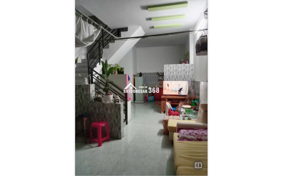 Bán nhà 3 tầng Tttp Biển Nha Trang tại hẻm Mai Xuân Thưởng , P. Vĩnh Hải ,Nha Trang , Khánh Hoà