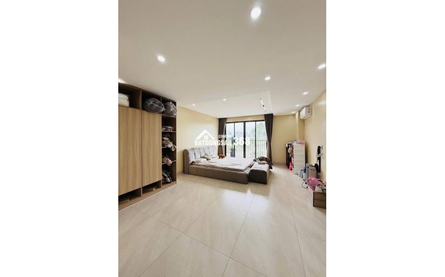 NGỌC THỤY 15 tỷ 60m MẶT TIỀN 5m THANG MÁY,VỈA HÈ Ô TÔ,VIEW CÔNG VIÊN,LONG BIÊN