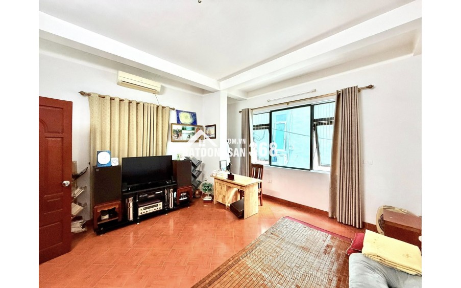 Bán hoa hậu mặt ngõ lớn phân lô 62m2 giá 16.5 tỷ ô tô tránh, kinh doanh tại Chùa Bộc Đống Đa