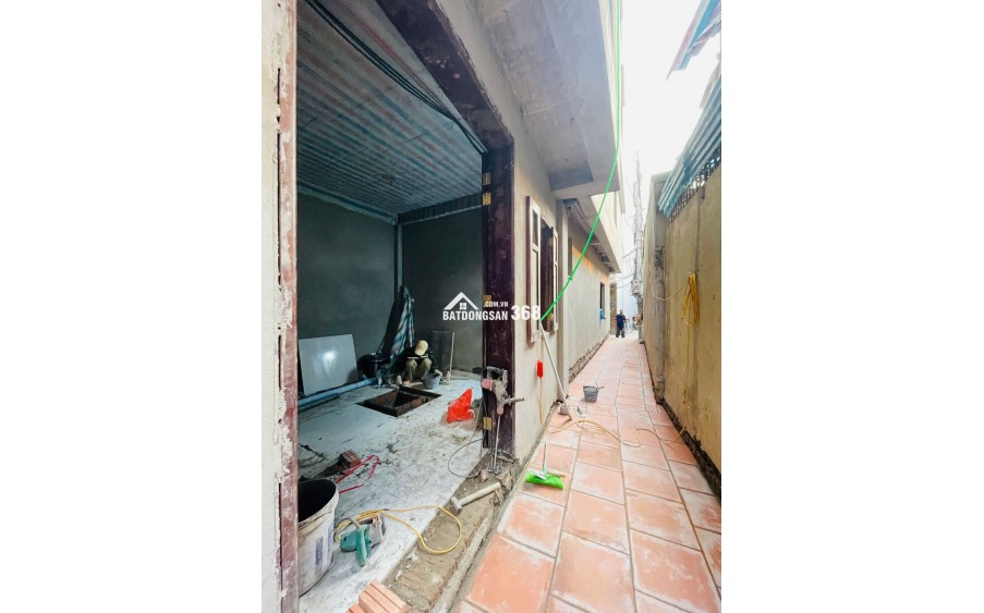 VIP NHẤT HÀ ĐÔNG - 5 TẦNG MỚI KÍNH KOONG THANG MÁY VÙ VÙ - VÀI BƯỚC CHÂN RA MẶT PHỐ Ô TÔ